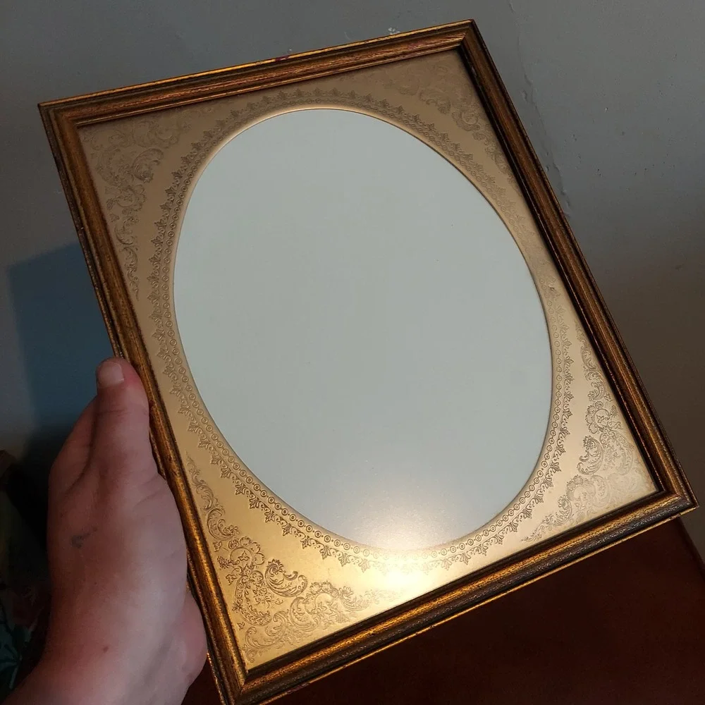 Vintage Gold Ornate Picture Frame 12x9.5 Rectangular with Oval Mat Embossed
